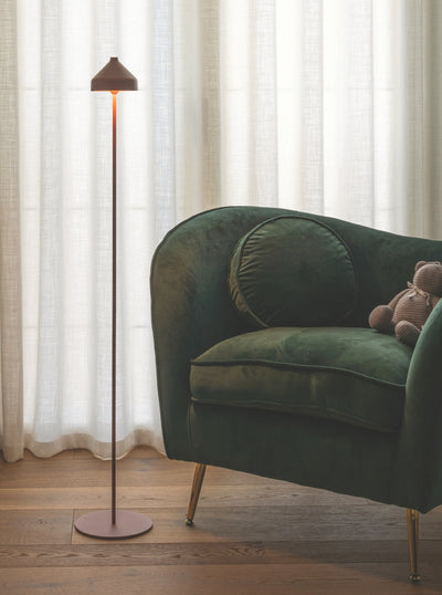 Amelie Pro Floor Lamp