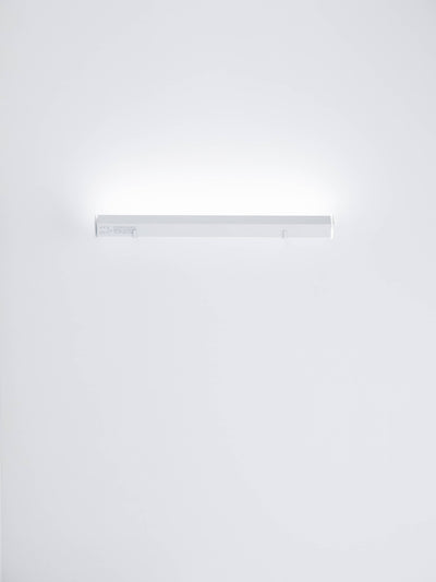 Pencil Light - Horizontal Wall Mount